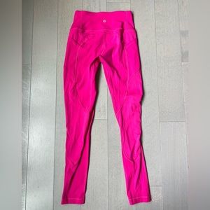 Lululemon All The Right Places Pant
Jeweled Magenta Flashback Static Caspian Blu